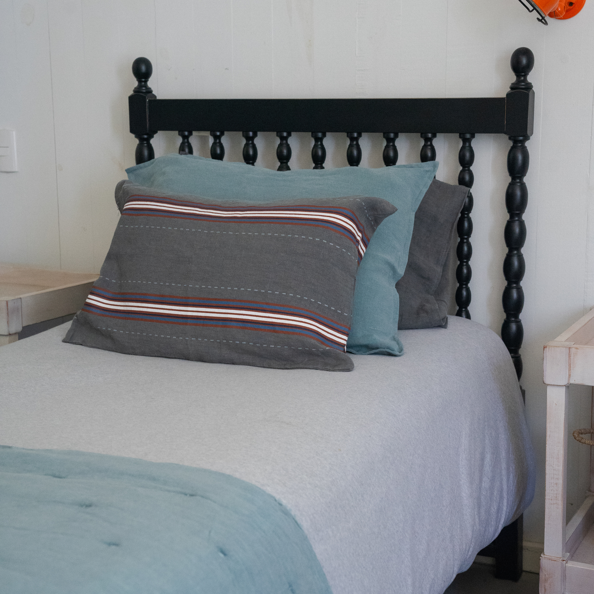 FUNDA ALMOHADON LINO TURQUESA 70X50