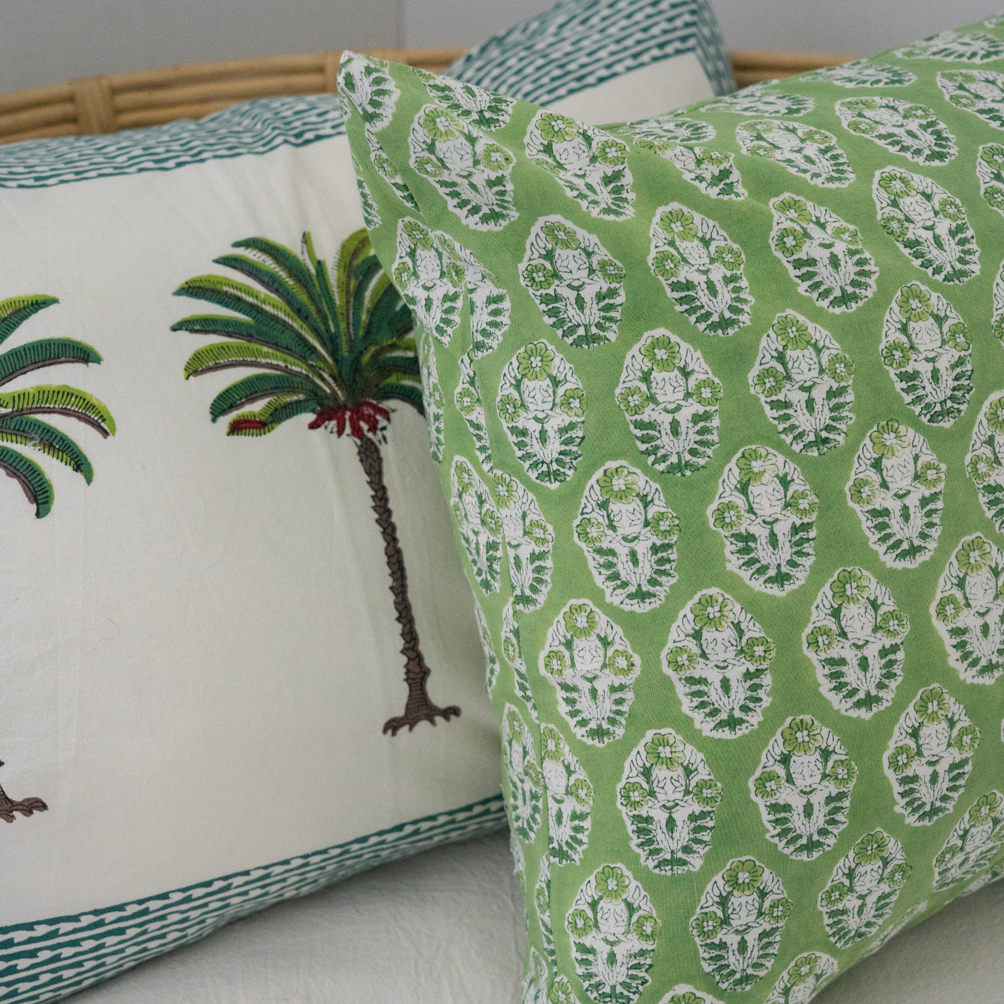 FUNDA COJIN BLOCK PRINT BOTTA GREEN 50x50