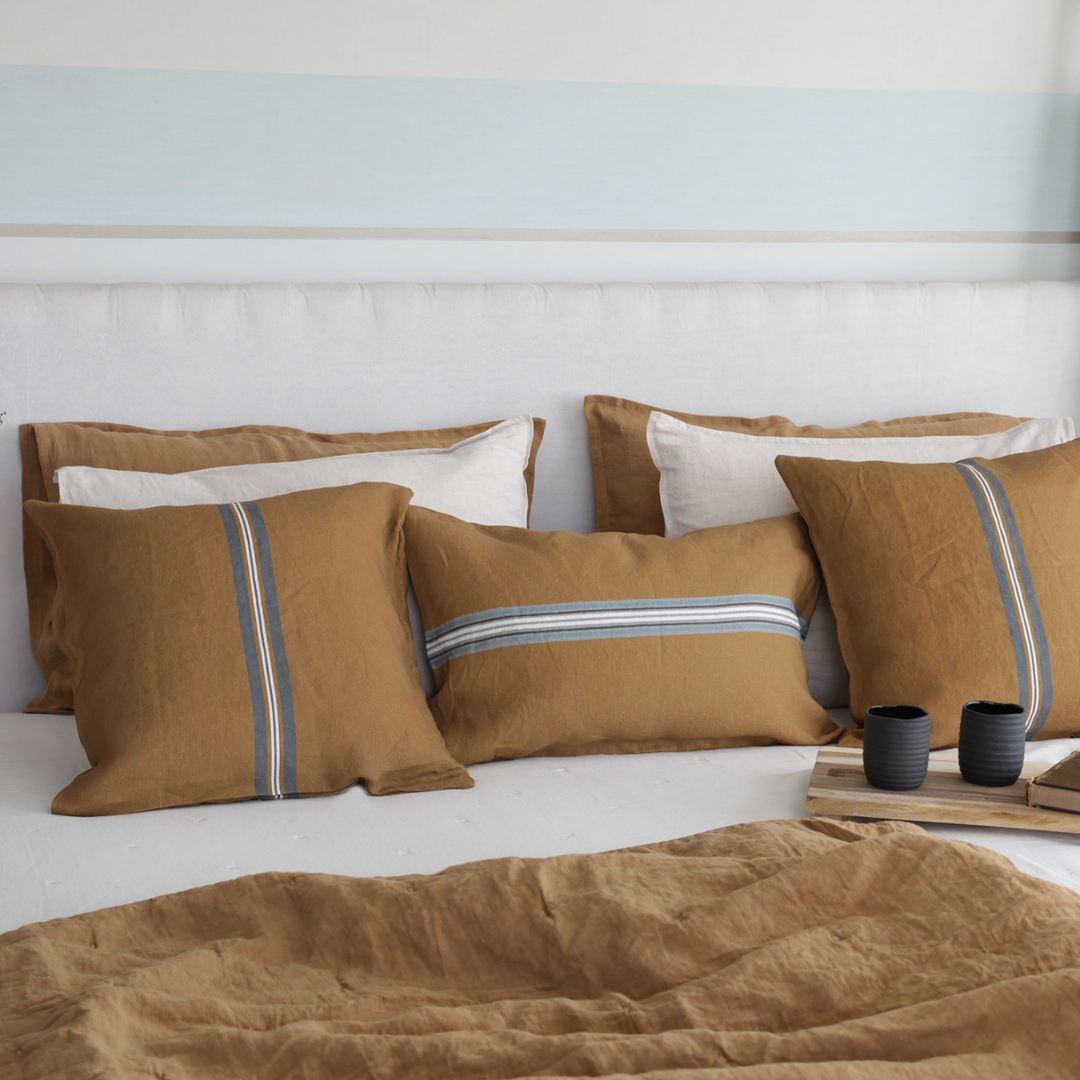 FUNDA COJIN ORIGEN CAMEL 60X40