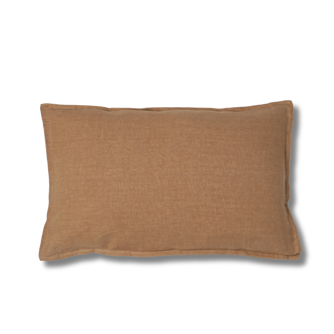 FUNDA COJIN LINO CAMEL 60X40