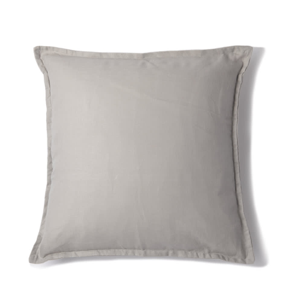 COJIN GRIS CLARO 50x50